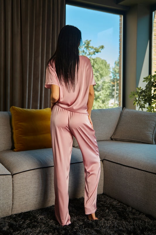 Дизайнерські блузки 2024