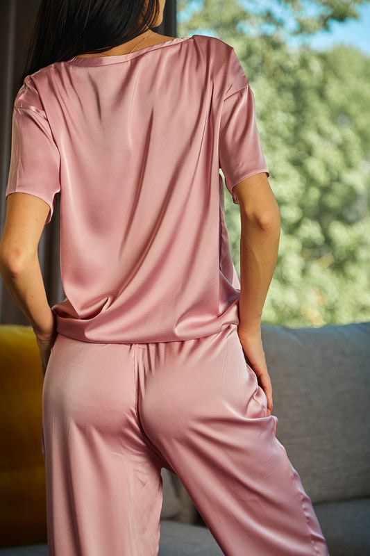 Дизайнерські блузки 2024