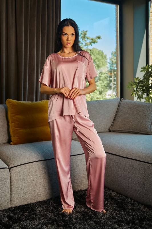 Дизайнерські блузки 2024