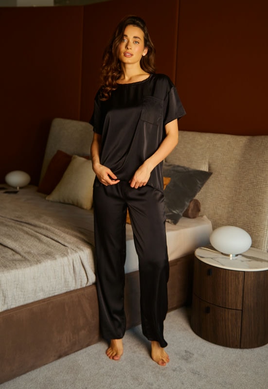 Дизайнерські блузки 2024